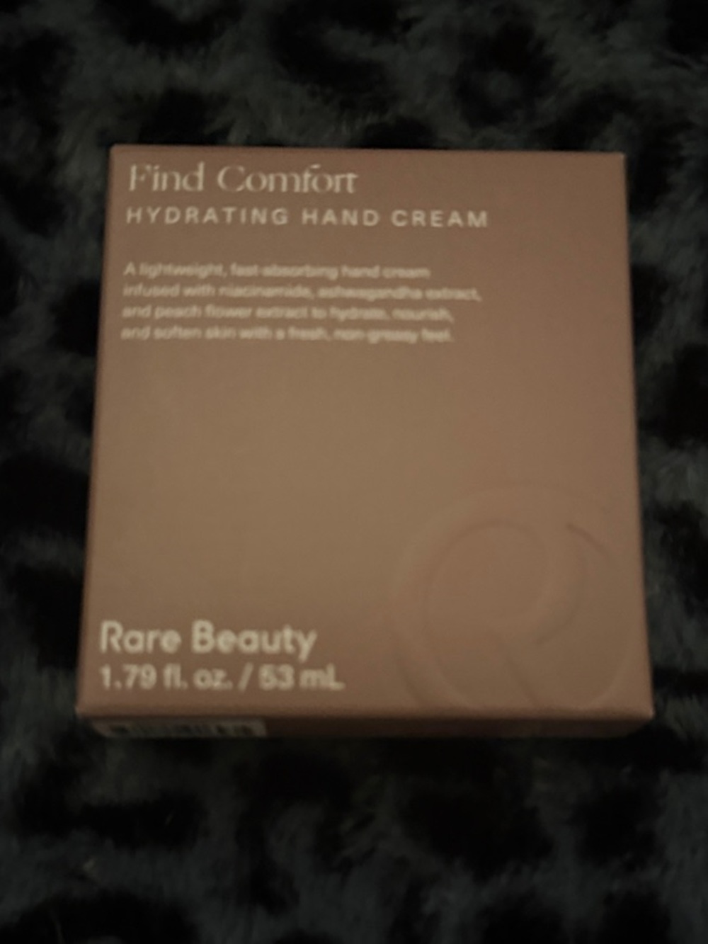 Rare Beauty Find Comfort Hydrating Hand Cream —